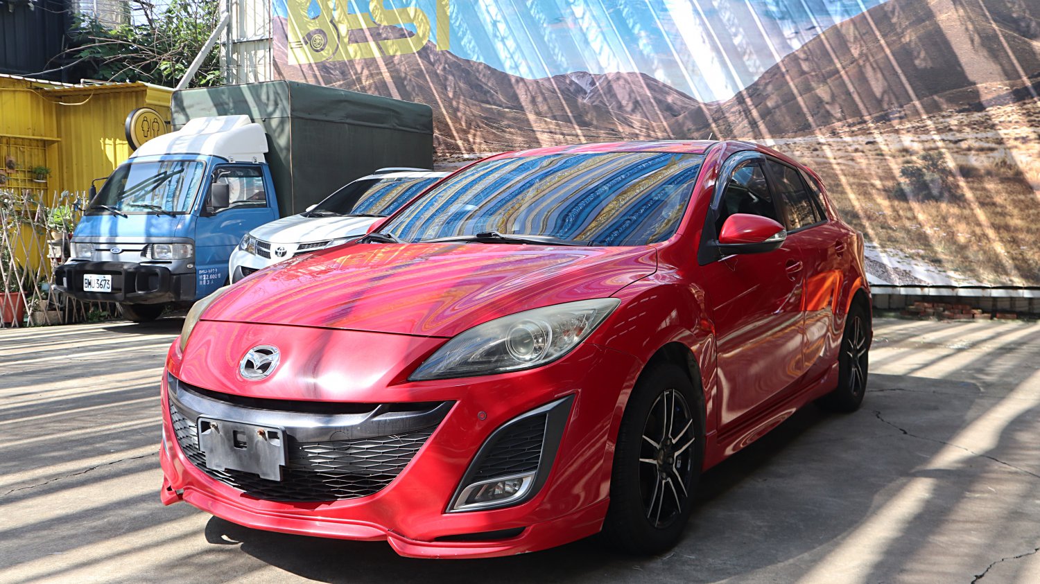 Mazda 馬自達 ／ Mazda 3 ／ 2011年 ／ 2011年Mazda 3 紅色 馬自達中古車 ／ 九州欣旺汽車 (台南)