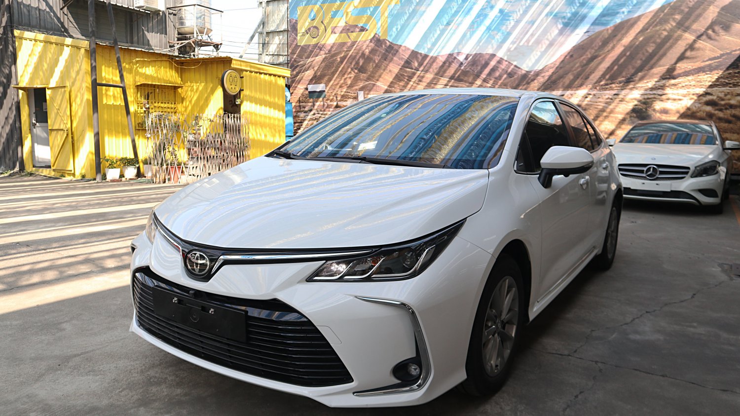 Toyota 豐田 ／ Altis ／ 2022年 ／ 2022年 Toyota Altis 白色 豐田中古車 ／ 成交區