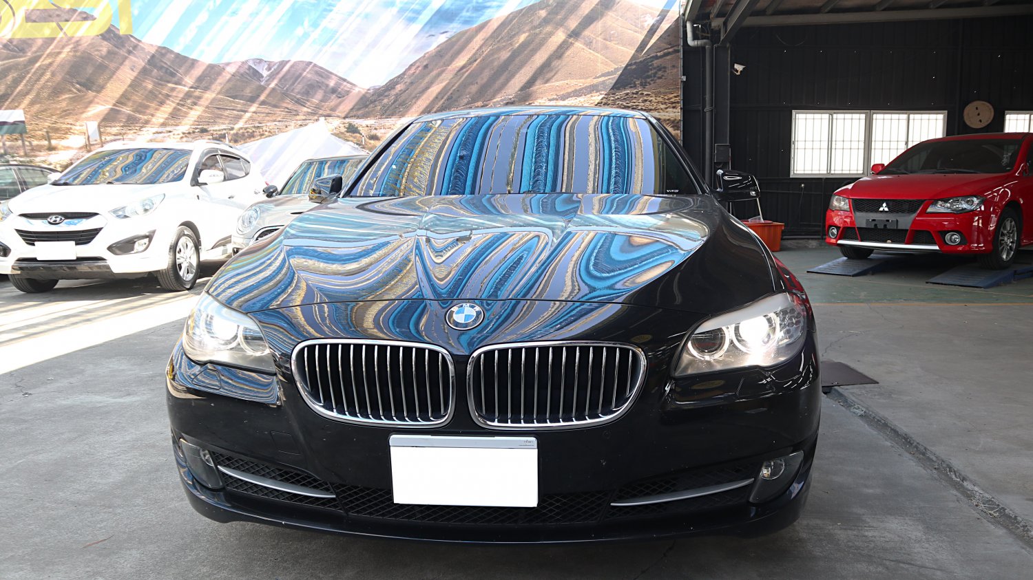 Bmw 寶馬 ／ 5-Series ／ 2012年 ／ 2012年BMW 520D 黑色 寶馬中古車 ／ 成交區