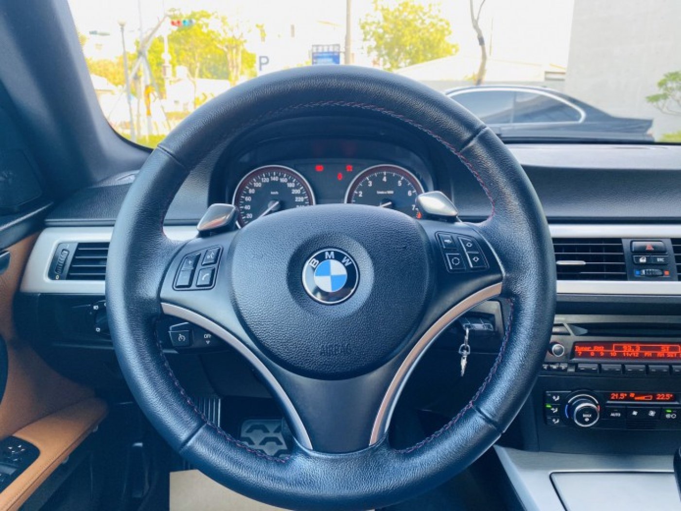 Bmw 寶馬 3 Series 07年bmw 335i 灰色寶馬中古車 528汽車 台南 Bmw 寶馬 3 Series 07年bmw 335i 灰色寶馬中古車 528汽車 台南