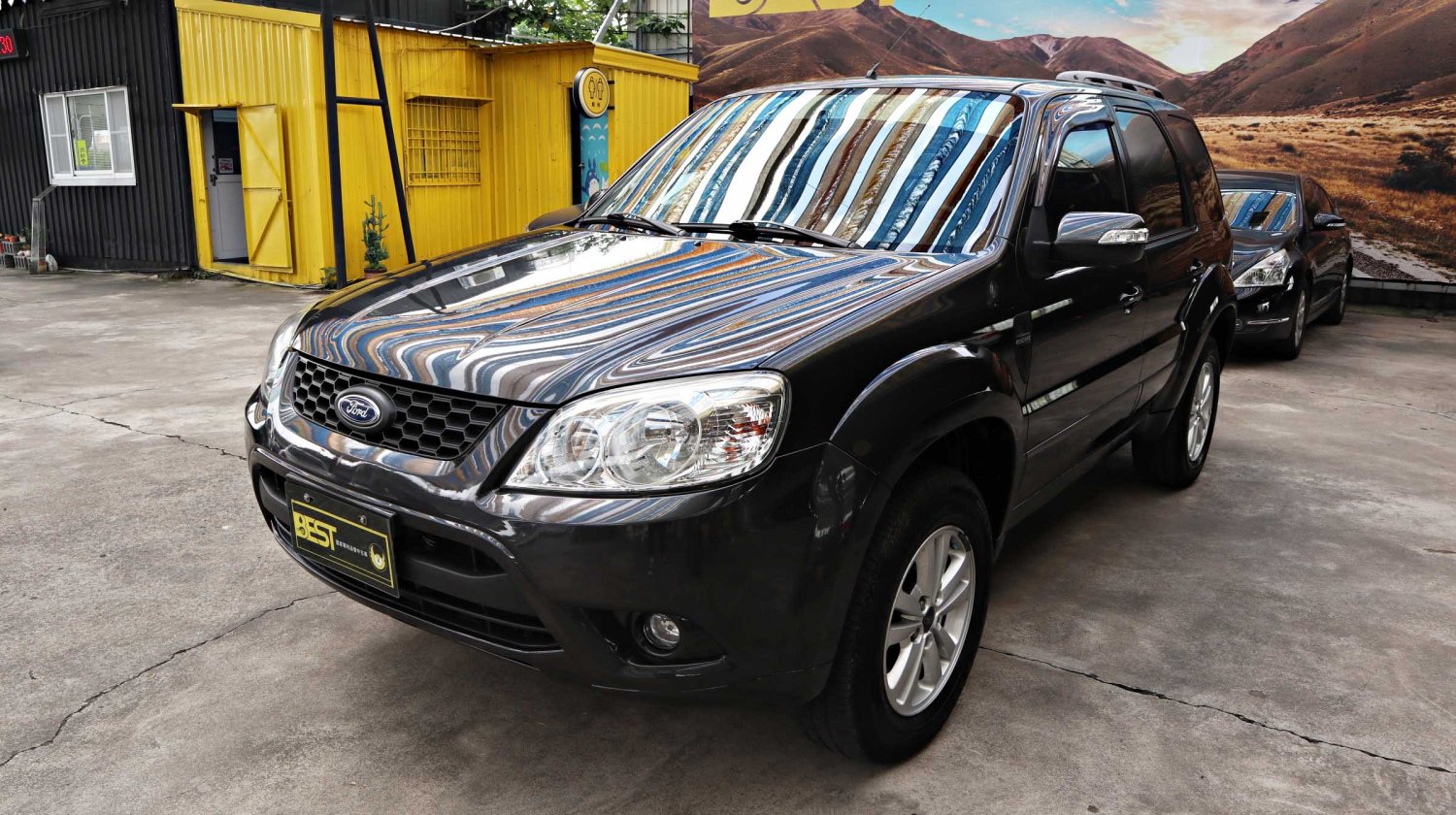 Ford 福特 ／ Escape ／ 2010年 ／ 2010年 Ford Escape 灰色 福特中古休旅車 ／ 成交區