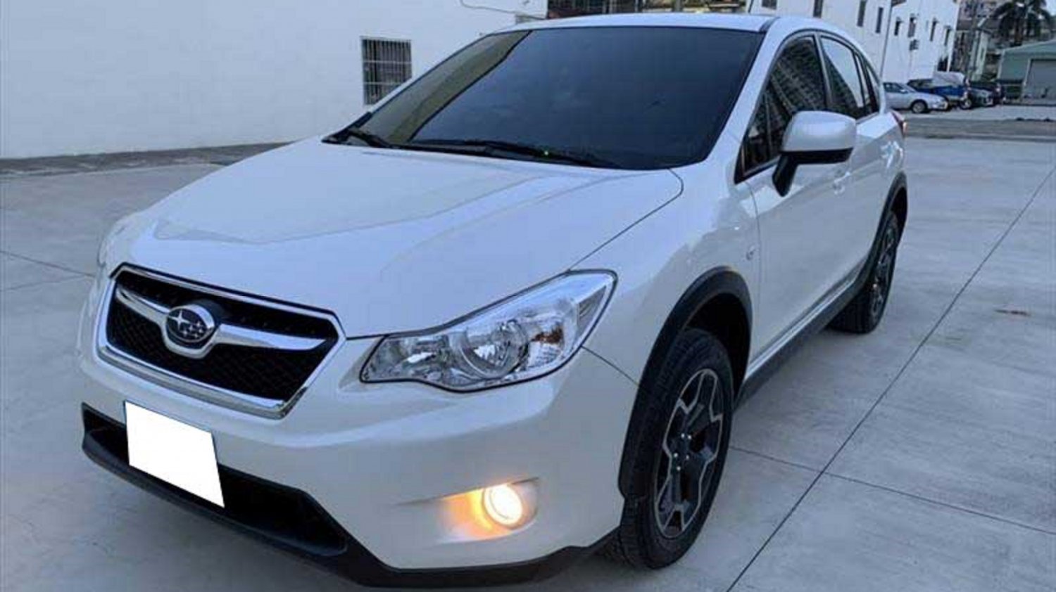 Subaru 速霸陸 Xv 14年subaru Xv 白色速霸陸中古車 528汽車 台南