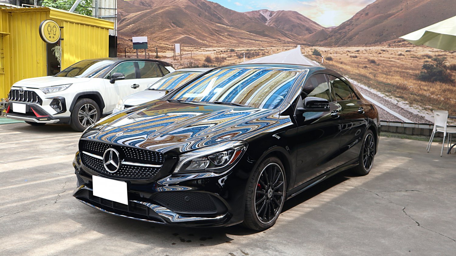 Benz 賓士 Cla Class 17年benz Cla250 黑色賓士中古車 車輛外調中