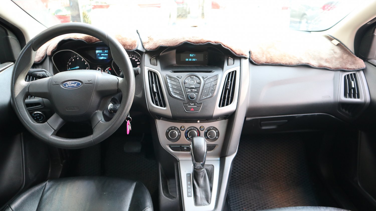 Ford 福特 ／ Focus ／ 2013年 ／ 2013年 Ford Focus 銀色 福特中古車 ／ MG車庫(台南)