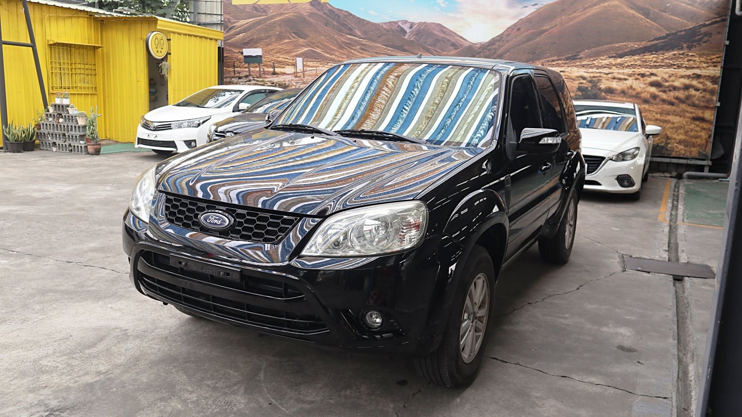 Ford 福特 ／ Escape ／ 2011年 ／ 2011年 Ford Escape 黑色 福特中古休旅車 ／ 九州欣旺汽車 (台南)