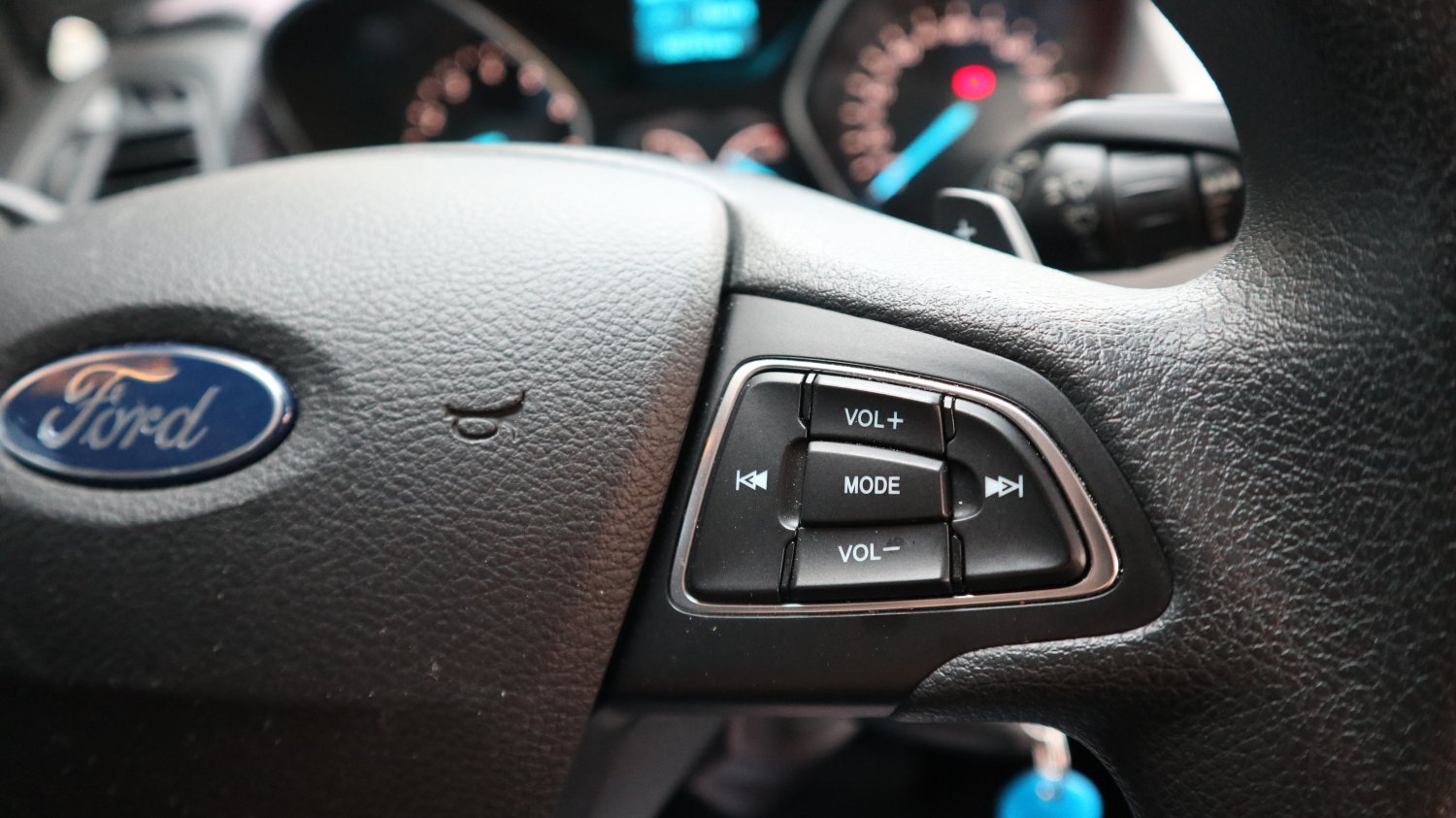 Ford 福特 ／ Kuga ／ 2018年 ／ 2018年 Ford Kuga 紅色 福特中古車 ／ 九肇匯元汽車 (台南)