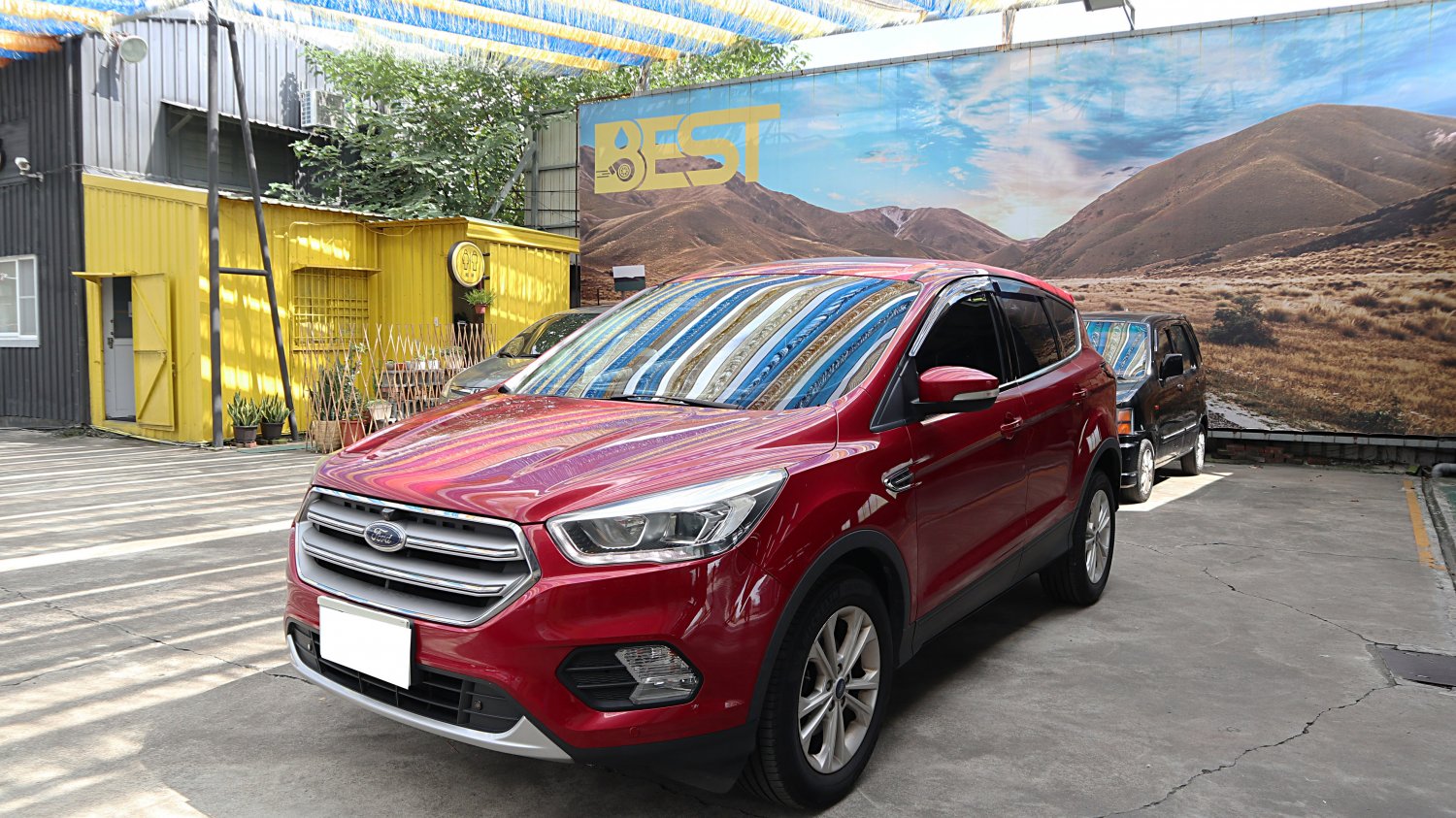 Ford 福特 ／ Kuga ／ 2018年 ／ 2018年 Ford Kuga 紅色 福特中古車 ／ 九州欣旺汽車 (台南)