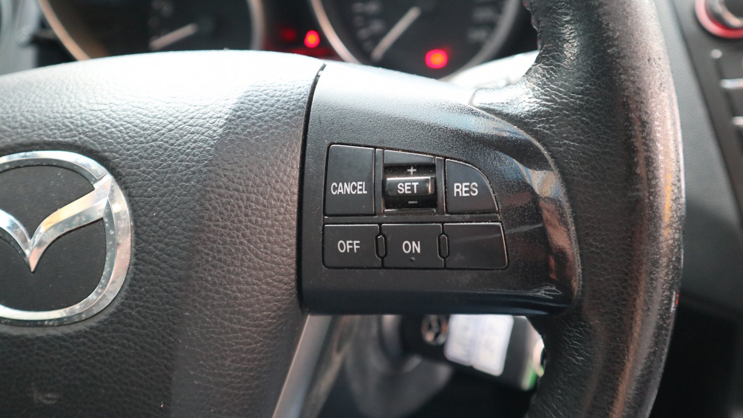 Mazda 馬自達 ／ Mazda 5 ／ 2013年 ／ 2013年 Mazda 5 銀色 馬自達中古休旅車 ／ 九肇匯元汽車 (台南)