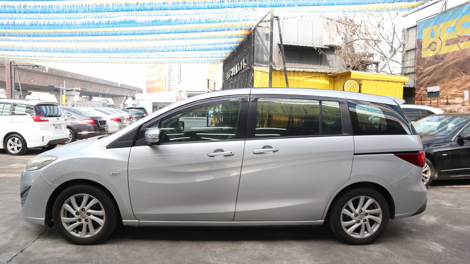 Mazda 馬自達 ／ Mazda 5 ／ 2013年 ／ 2013年 Mazda 5 銀色 馬自達中古休旅車 ／ 九州欣旺汽車 (台南)