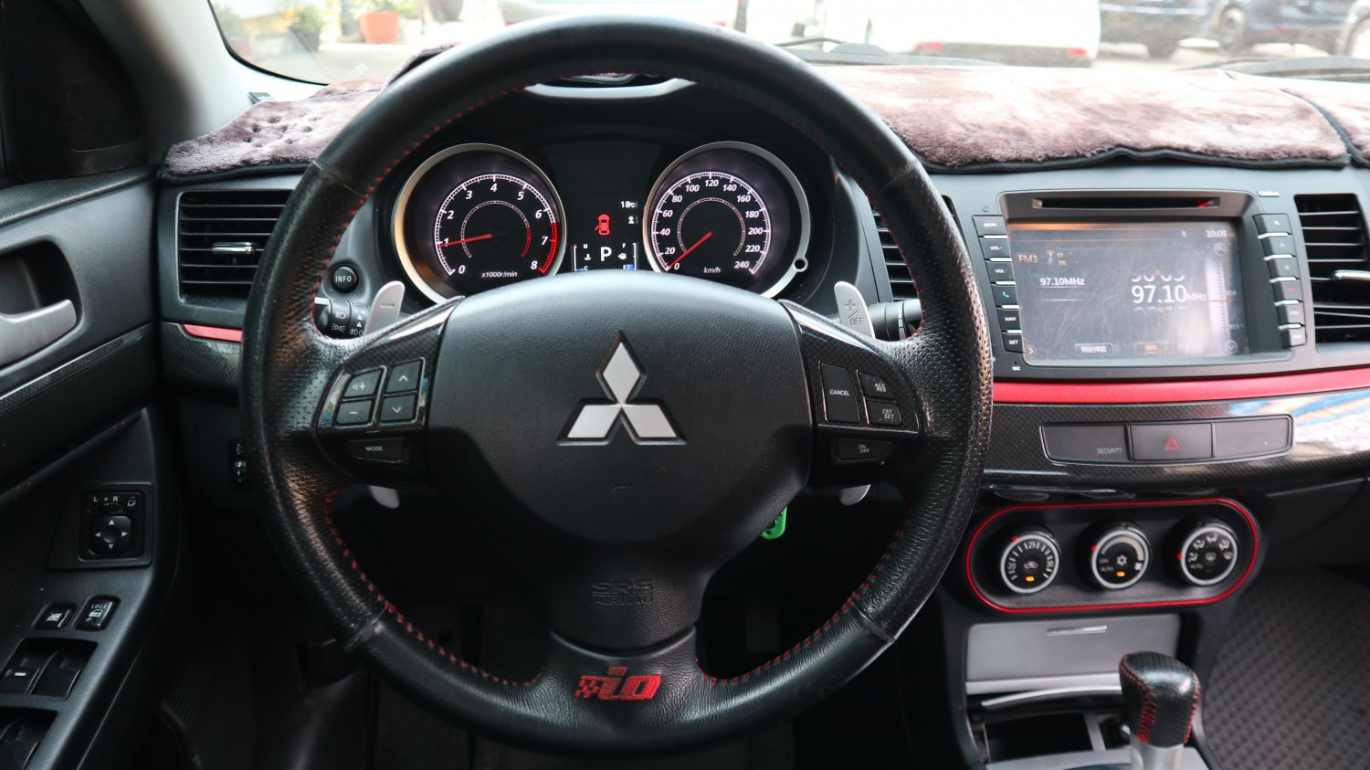 Mitsubishi 三菱 ／ Lancer Fortis ／ 2015年 ／ 2015年  Mitsubishi Lancer Fortis  黑色 三菱中古車 ／ 成交區