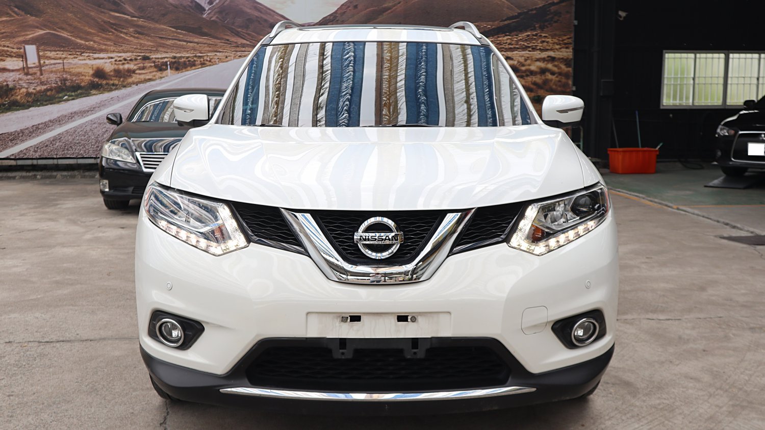 Nissan 日產 ／ X-Trail ／ 2015年 ／ 2015年Nissan X-Trail 白色 日產中古車 ／ 九州欣旺汽車 (台南)