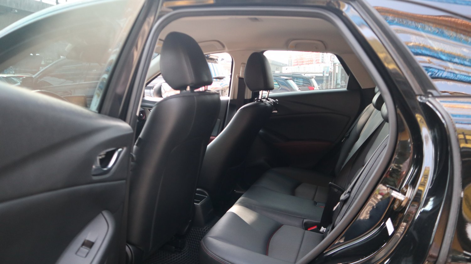 Mazda 馬自達 ／ CX-3 ／ 2017年 ／ 2017年Mazda CX-3 黑色 馬自達中古車 ／ 成交區