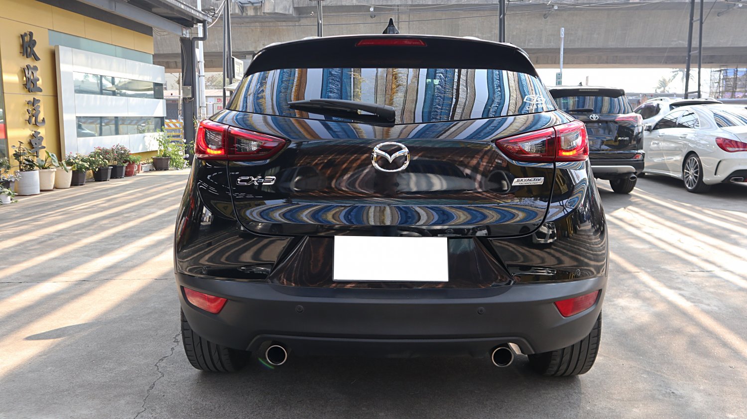 Mazda 馬自達 ／ CX-3 ／ 2017年 ／ 2017年Mazda CX-3 黑色 馬自達中古車 ／ MG車庫(台南)