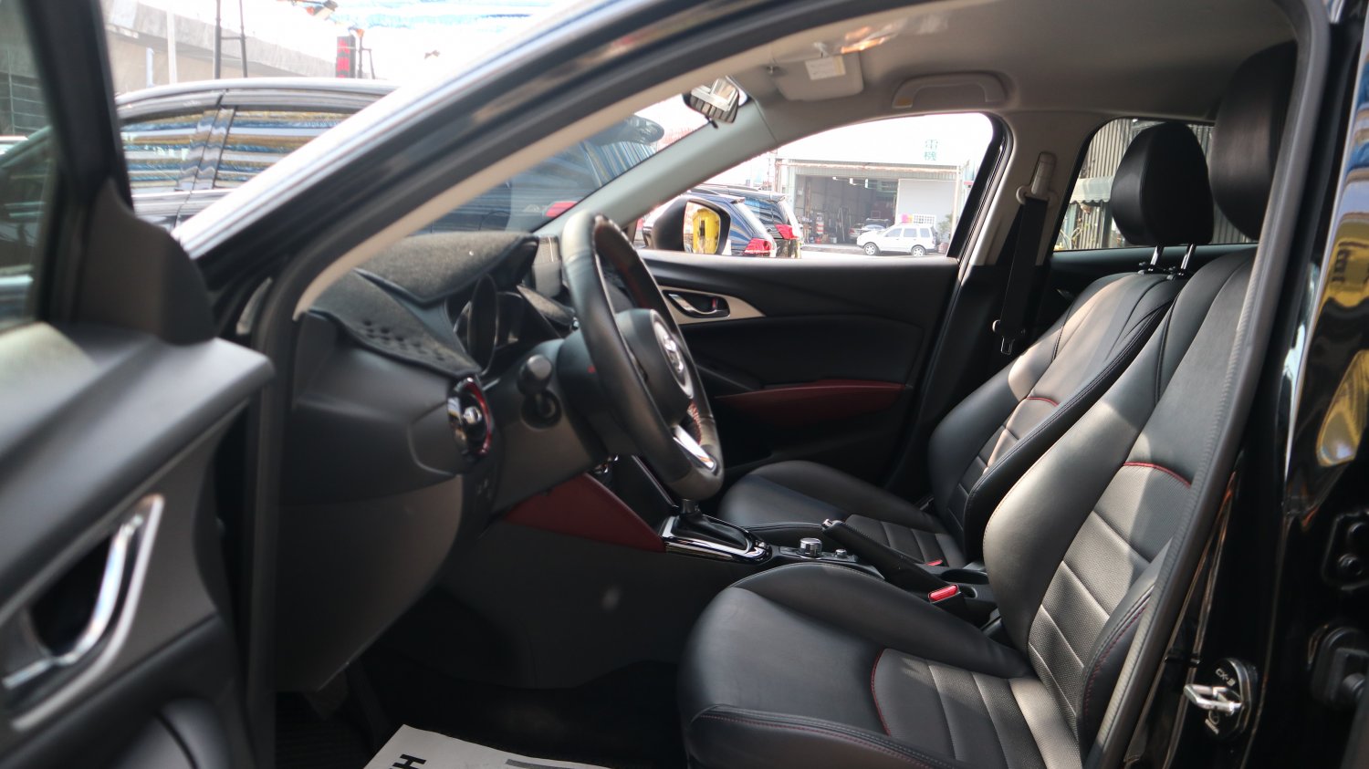 Mazda 馬自達 ／ CX-3 ／ 2017年 ／ 2017年Mazda CX-3 黑色 馬自達中古車 ／ 成交區