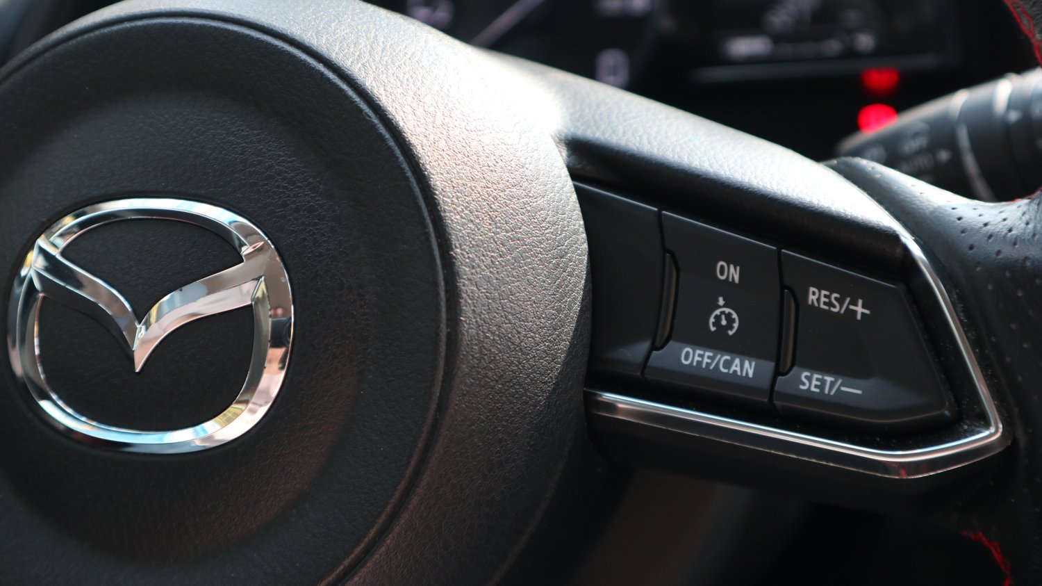 Mazda 馬自達 ／ CX-3 ／ 2017年 ／ 2017年Mazda CX-3 黑色 馬自達中古車 ／ 成交區