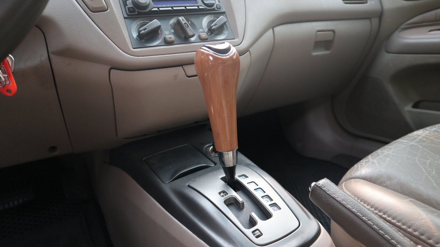 Mitsubishi 三菱 ／ Lancer 菱帥 ／ 2004年 ／ 2004年 Mitsubishi Lancer 白色 三菱中古車 ／ 成交區