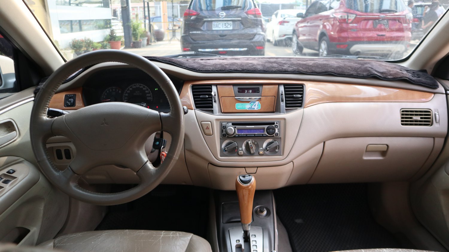 Mitsubishi 三菱 ／ Lancer 菱帥 ／ 2004年 ／ 2004年 Mitsubishi Lancer 白色 三菱中古車 ／ 成交區