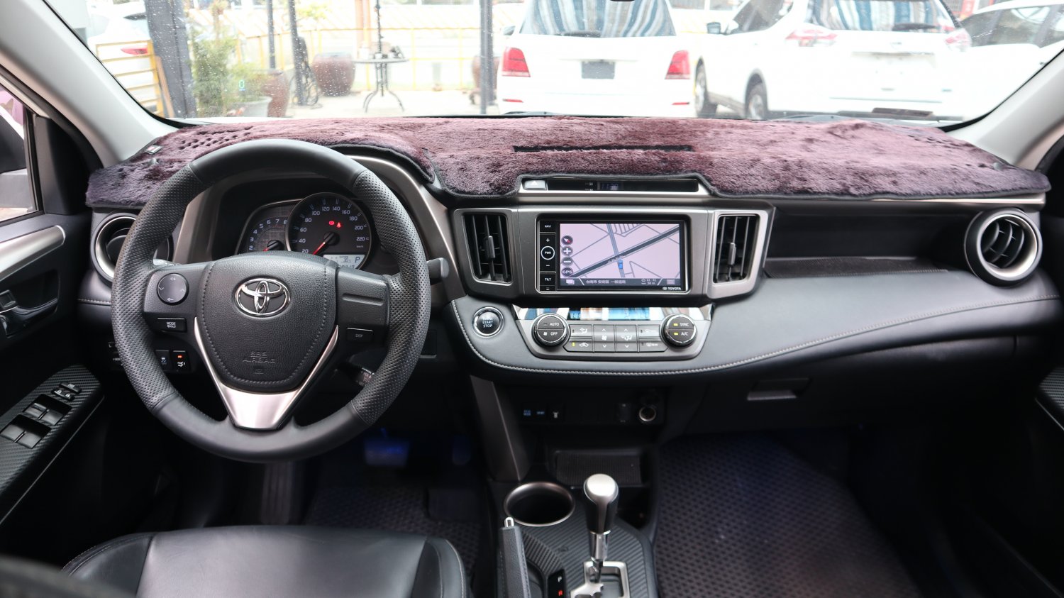 Toyota 豐田 ／ RAV4 ／ 2015年 ／ 2015年Toyota RAV4 白色 豐田中古車 ／ 成交區