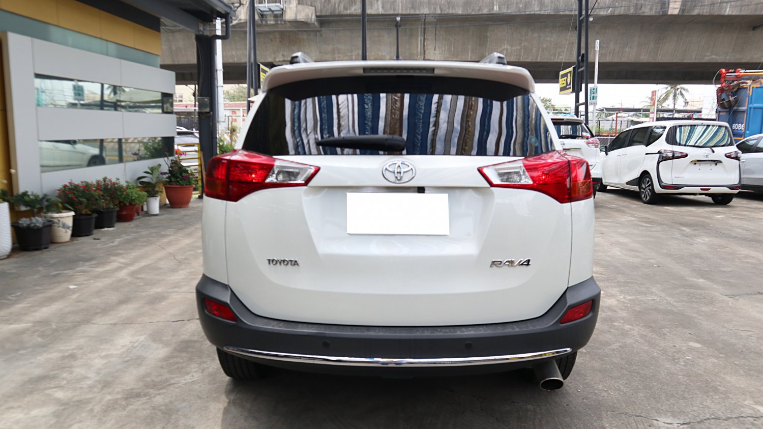 Toyota 豐田 ／ RAV4 ／ 2015年 ／ 2015年Toyota RAV4 白色 豐田中古車 ／ 成交區