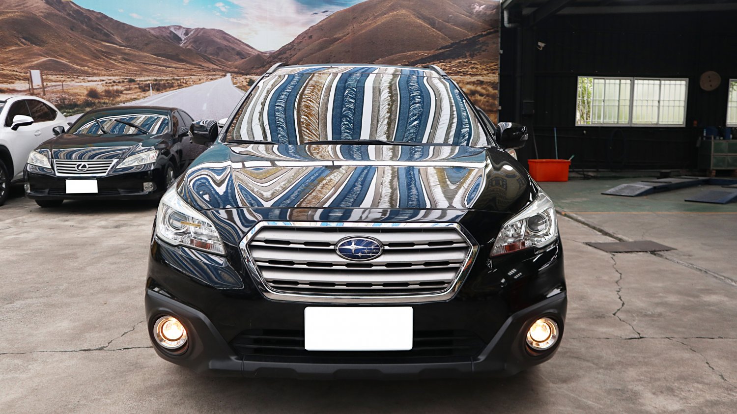 Subaru 速霸陸 ／ Outback ／ 2015年 ／ 2015年 Subaru Outback 黑色 速霸陸中古休旅車 ／ 成交區