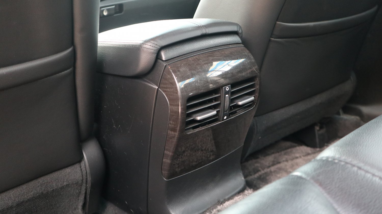Honda 本田 ／ Accord ／ 2011年 ／ 2011年 Honda Accord 黑色 本田中古車 ／ 九肇匯元汽車 (台南)