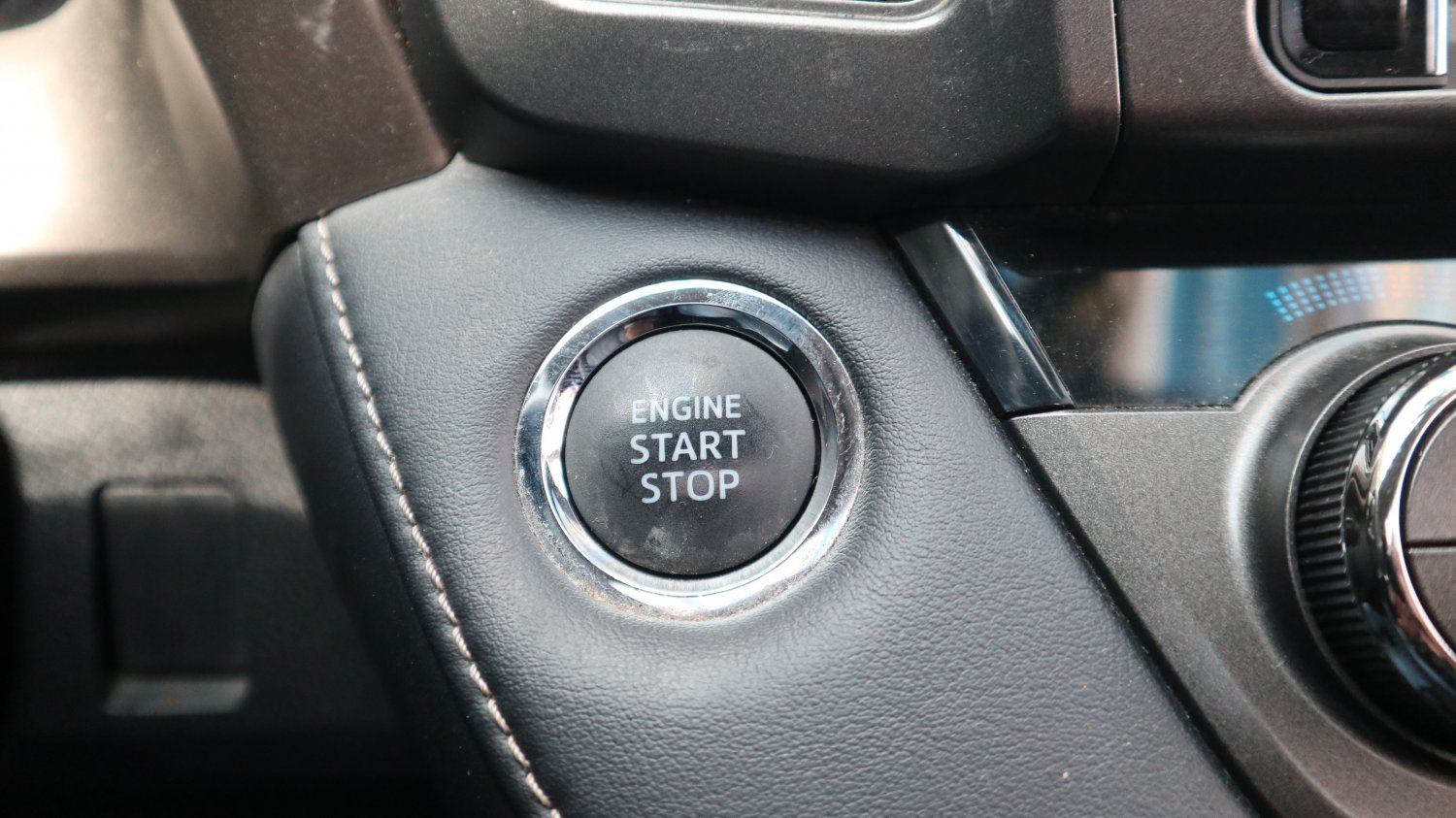Toyota 豐田 ／ RAV4 ／ 2013年 ／ 2013年Toyota RAV4 黑色 豐田中古車 ／ 成交區