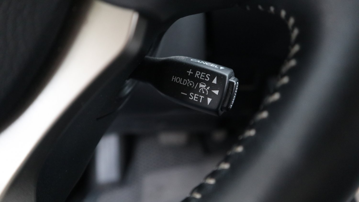 Lexus 凌志 ／ NX 系列 ／ 2021年 ／ 2021年Lexus NX200 白色 凌志中古車 ／ 成交區