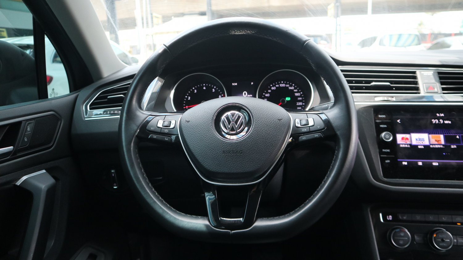 VW 福斯 ／ Tiguan ／ 2019年 ／ 2019年VW  Tiguan   灰色 福斯中古車 ／ 成交區