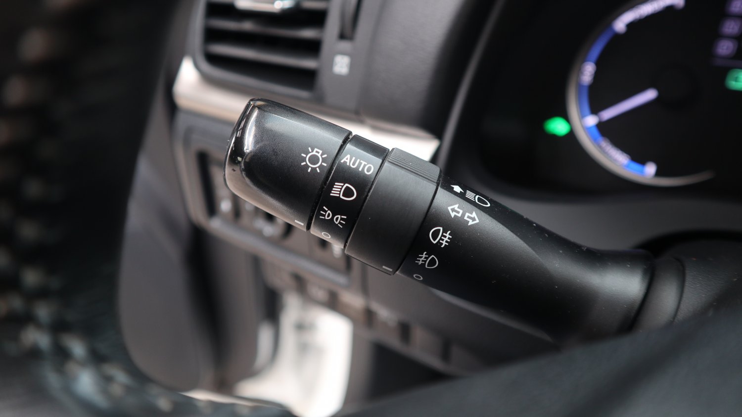 Lexus 凌志 ／ CT 系列 ／ 2014年 ／ 2014年 Lexus CT200h 白色 油電混合 凌志中古車 ／ 九肇匯元汽車 (台南)