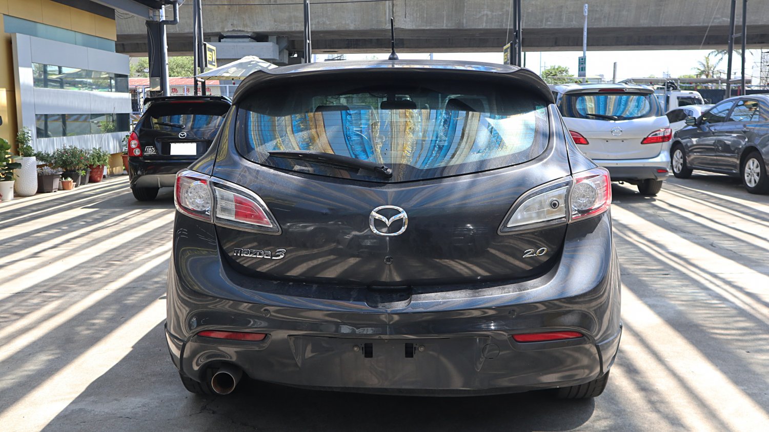 Mazda 馬自達 ／ Mazda 3 ／ 2011年 ／ 2011年Mazda 3 灰色 馬自達中古車 ／ 成交區