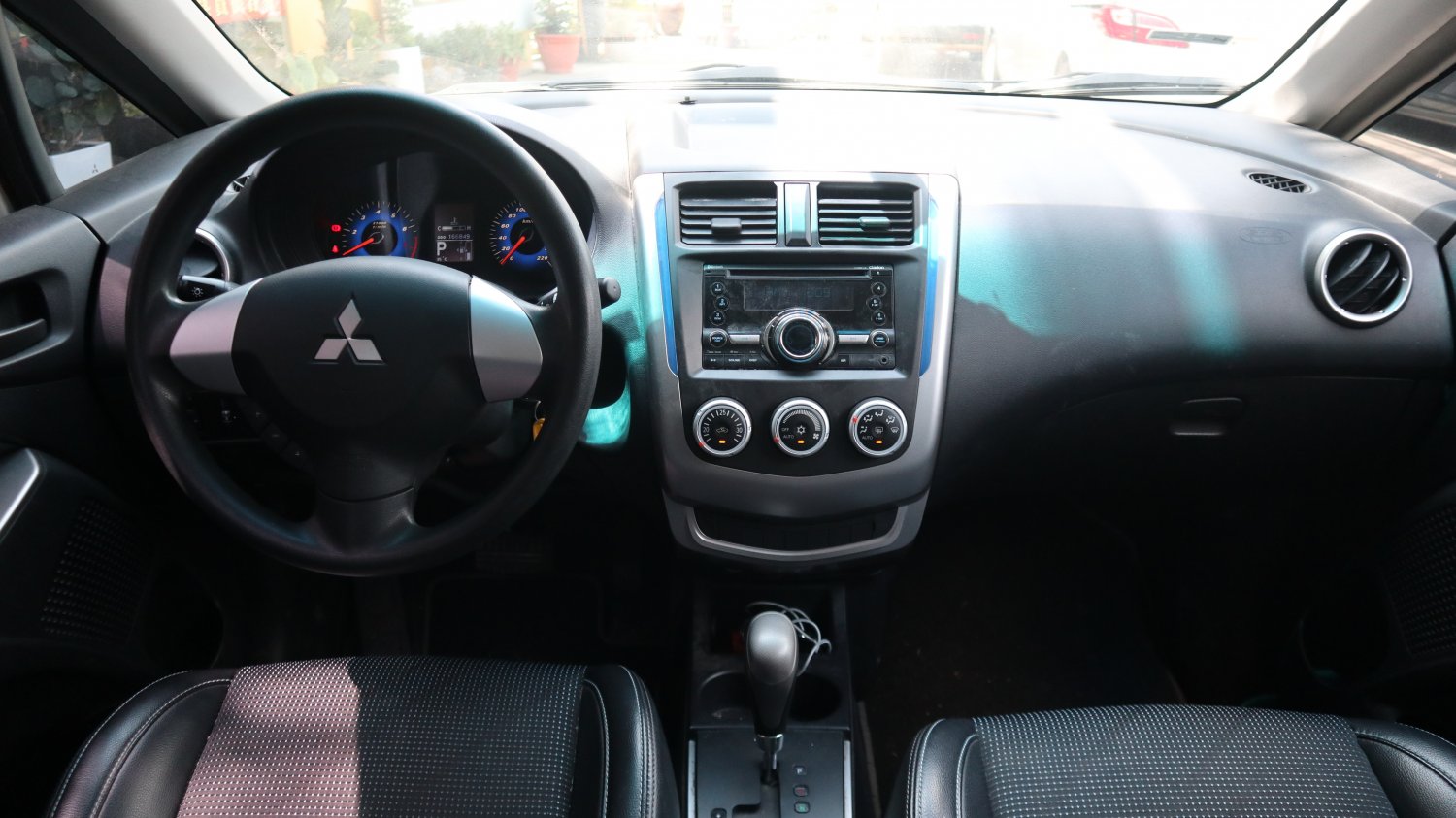 Mitsubishi 三菱 ／ Colt Plus ／ 2014年 ／ 2014年Mitsubishi Colt Plus 白色 三菱中古車 ／ 成交區
