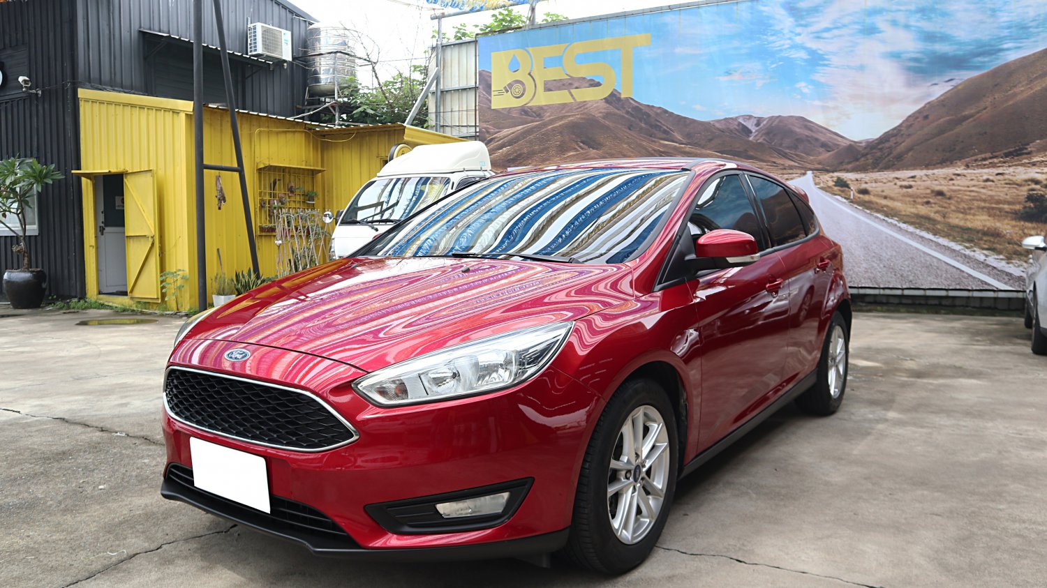 Ford 福特 ／ Focus ／ 2015年 ／ 2015年 Ford Focus 紅色 福特中古車 ／ 成交區