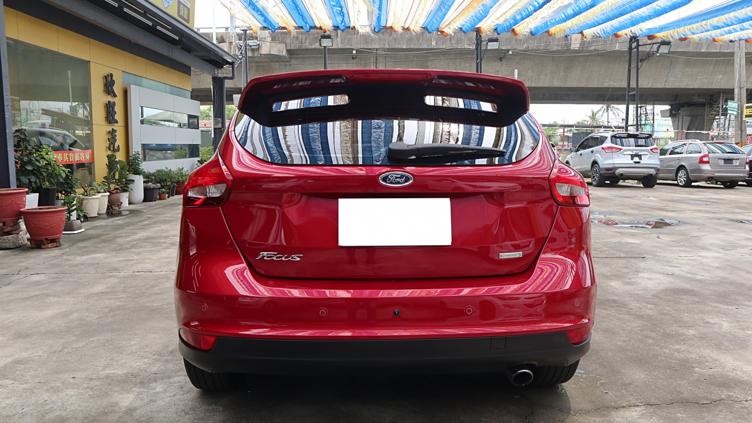 Ford 福特 ／ Focus ／ 2015年 ／ 2015年 Ford Focus 紅色 福特中古車 ／ 成交區