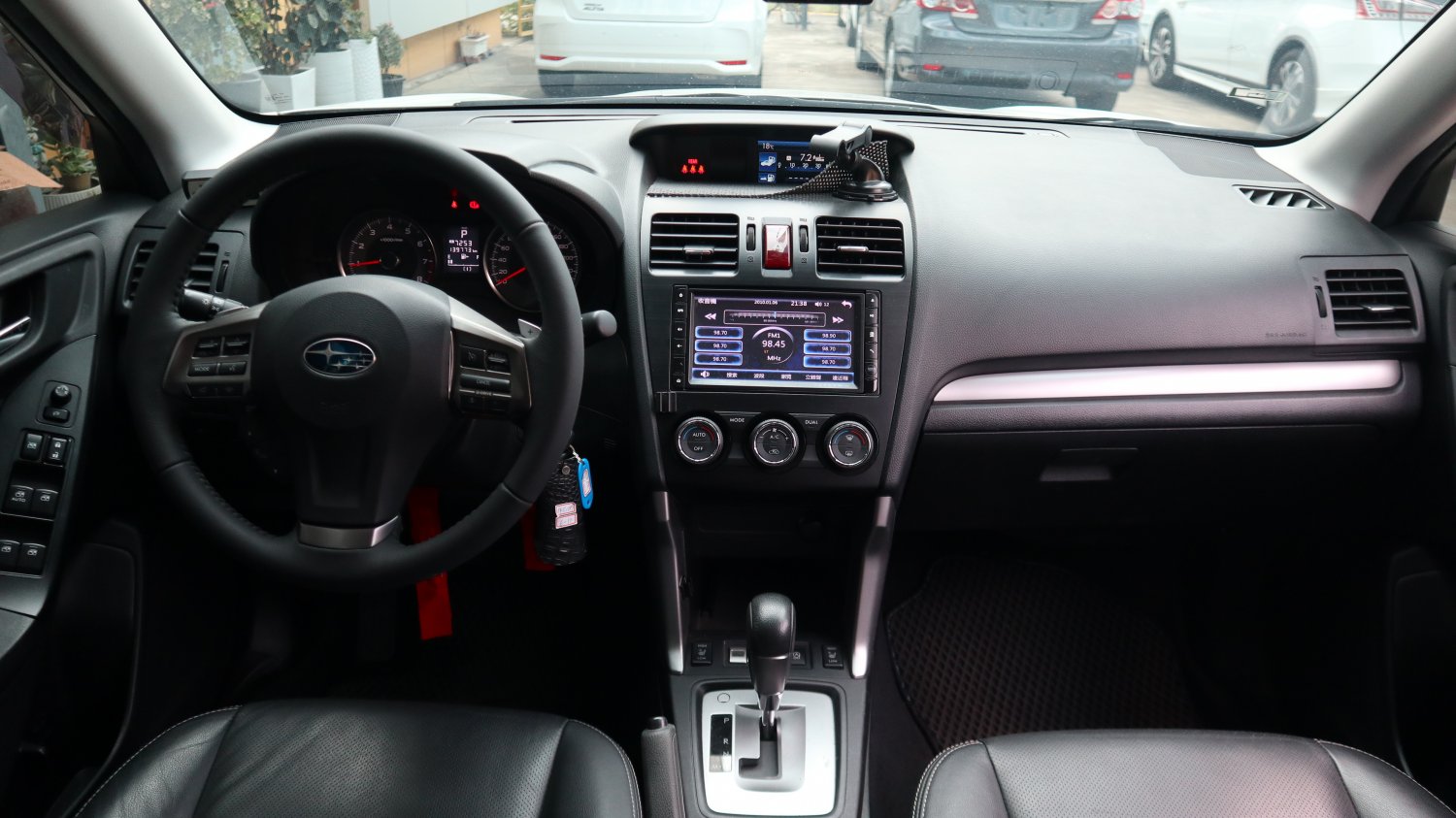 Subaru 速霸陸 ／ Forester ／ 2013年 ／ 2013年 Subaru Forester 白色 速霸陸中古休旅車 ／ 九肇匯元汽車 (台南)
