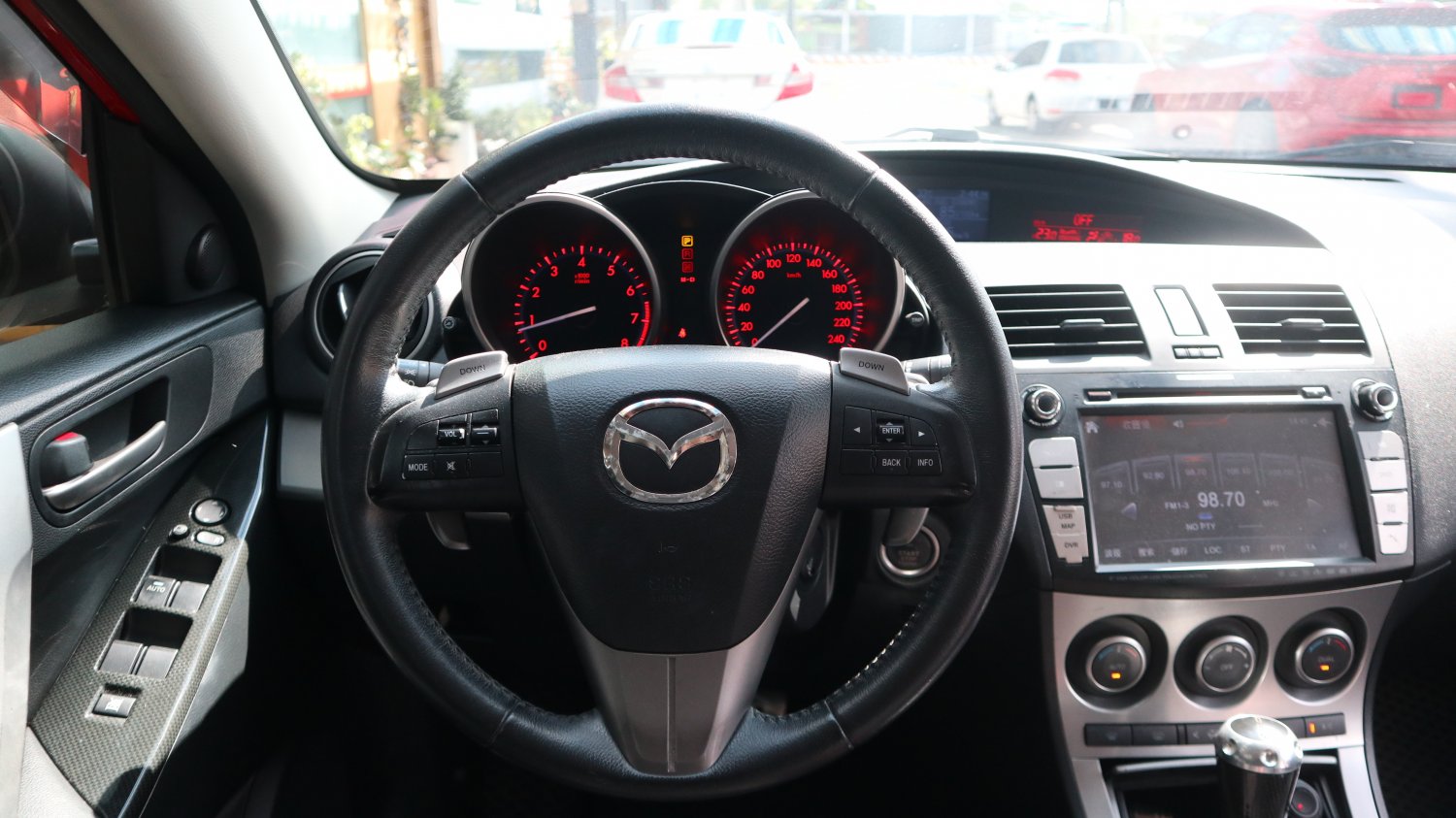 Mazda 馬自達 ／ Mazda 3 ／ 2011年 ／ 2011年Mazda 3 紅色 馬自達中古車 ／ 高拍