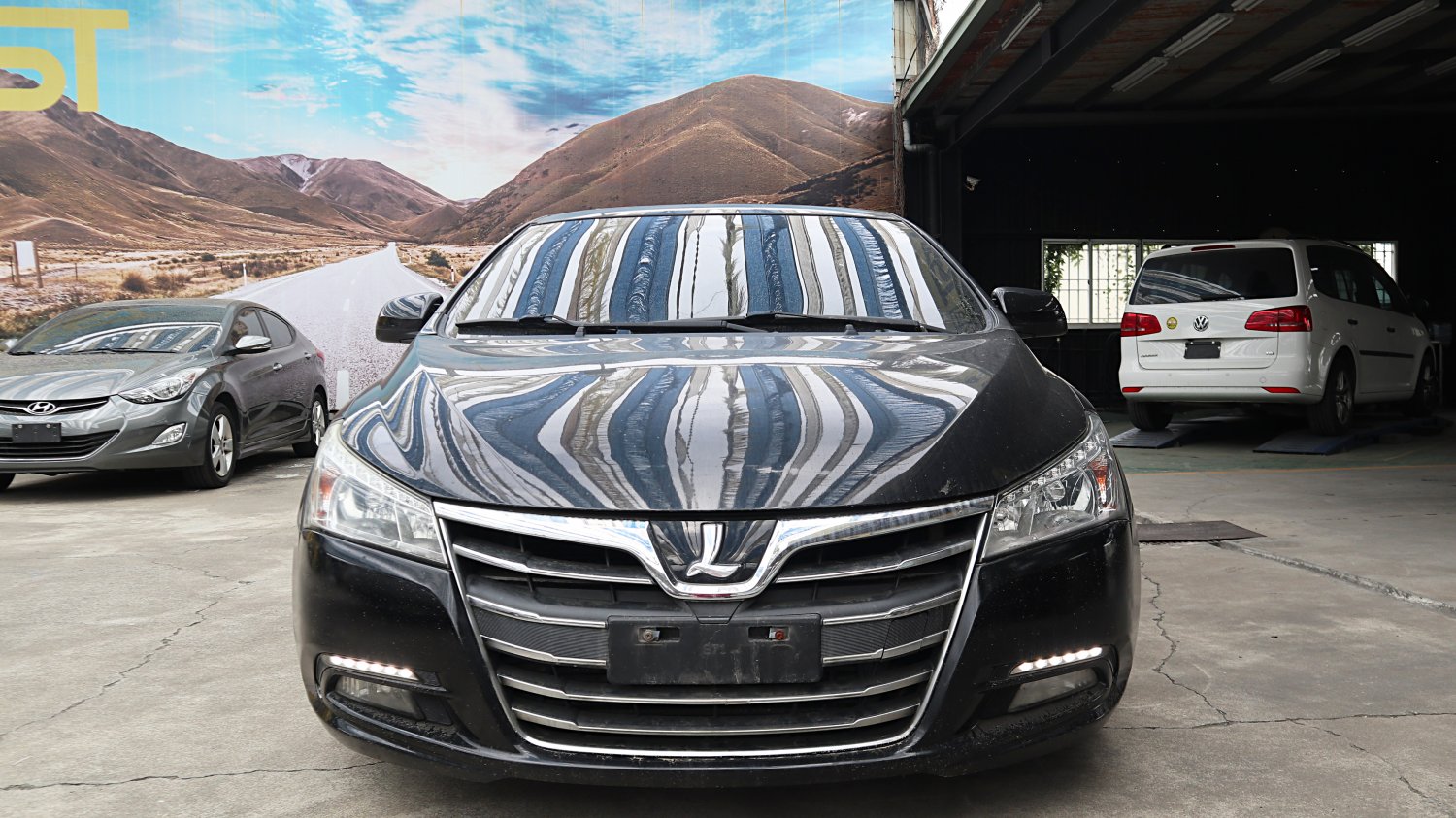 Luxgen 納智捷 ／ S5 ／ 2015年 ／ 2015年Luxgen S5 黑色 納智捷中古車 ／ 九肇匯元汽車 (台南)