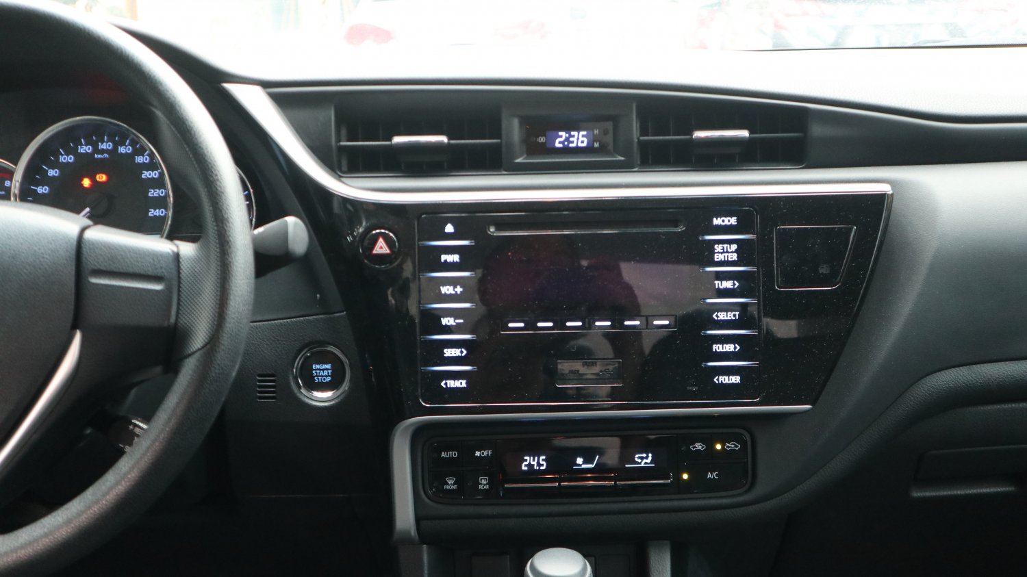 Toyota 豐田 ／ Altis ／ 2018年 ／ 2018年 Toyota Altis 灰色 豐田中古車 ／ 九肇匯元汽車 (台南)