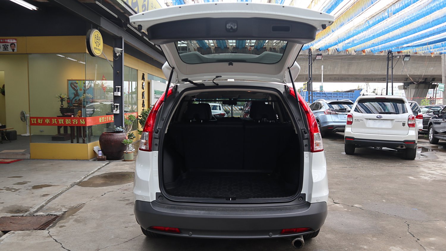 Honda 本田 ／ CR-V ／ 2015年 ／ 2015年Honda CRV 白色 本田中古車 ／ 成交區