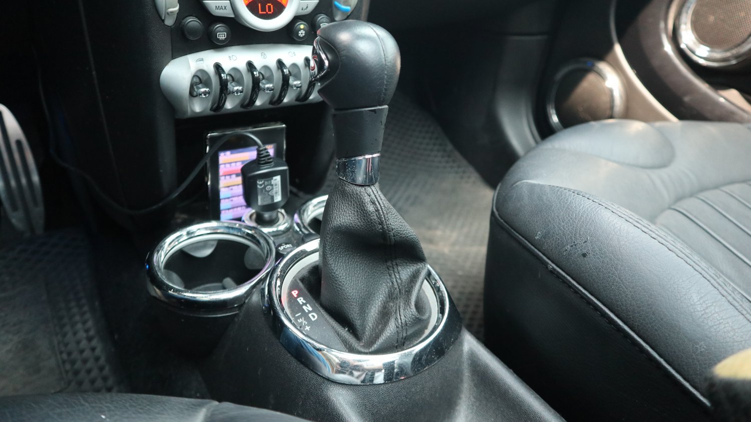 Mini 迷你 ／ Cooper S ／ 2007年 ／ 2007年Mini Cooper S 藍白色 迷你中古車 ／ 九肇匯元汽車 (台南)