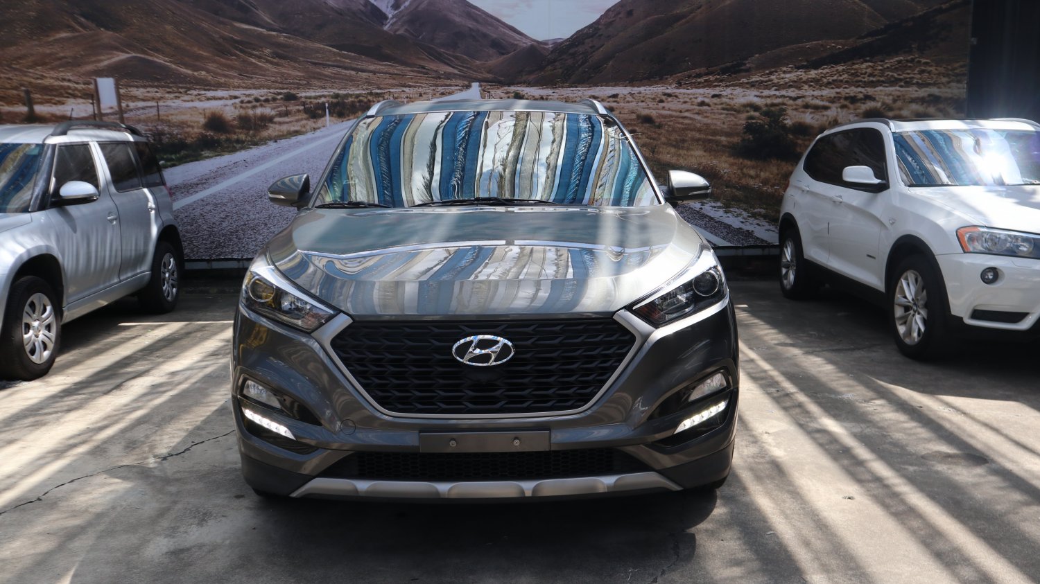 Hyundai 現代 ／ Tucson ／ 2019年 ／ 2019年Hyundai Tucson 灰色 現代休旅車 ／ 成交區
