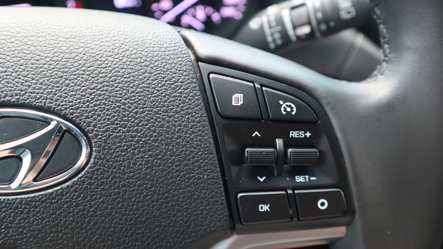 Hyundai 現代 ／ Tucson ／ 2019年 ／ 2019年Hyundai Tucson 灰色 現代休旅車 ／ 成交區