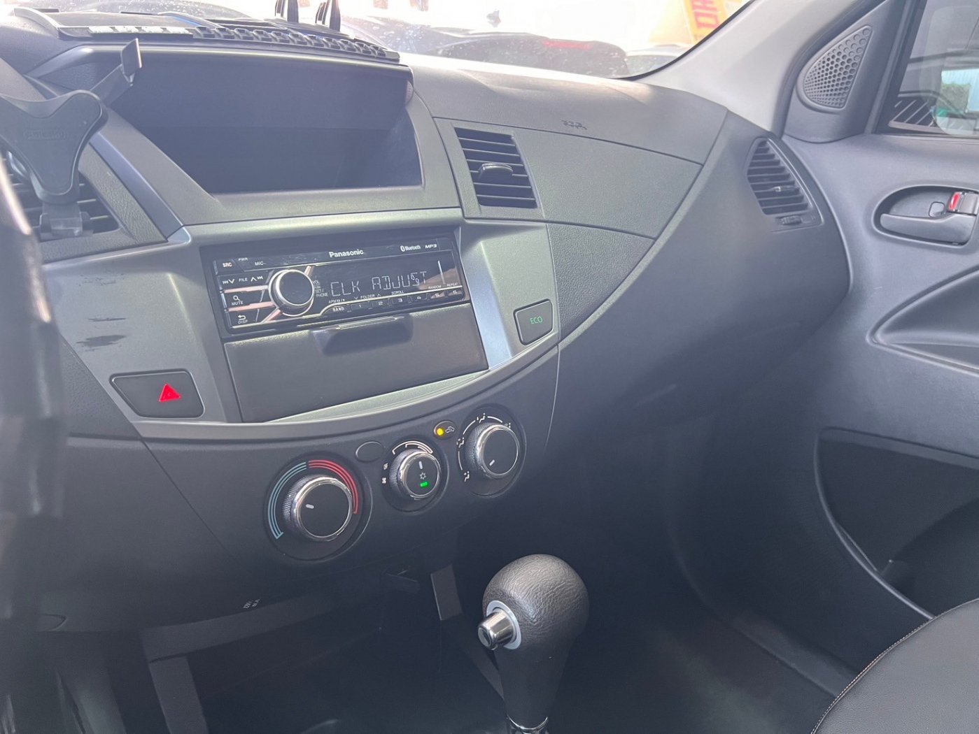 Mitsubishi 三菱 ／ Zinger ／ 2022年 ／ 2022年Mitsubishi Zinger  藍色 三菱中古車 ／ 九肇匯元汽車 (台南)