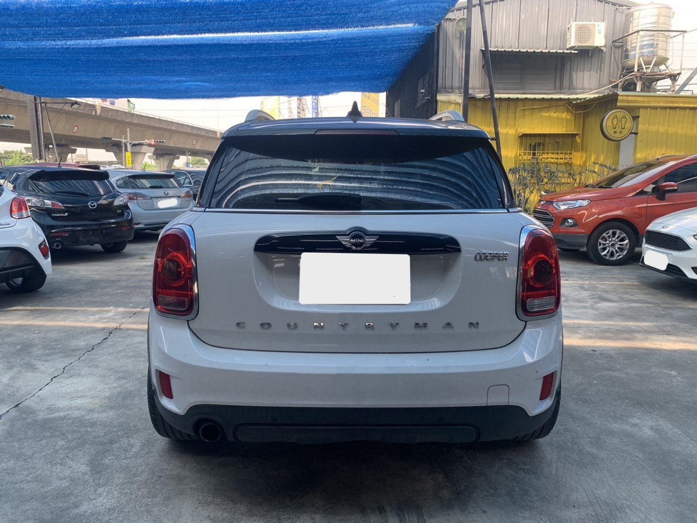 Mini 迷你 ／ Cooper ／ 2017年 ／ 2017年Mini Cooper  白黑色 迷你中古車 ／ MG車庫(台南)