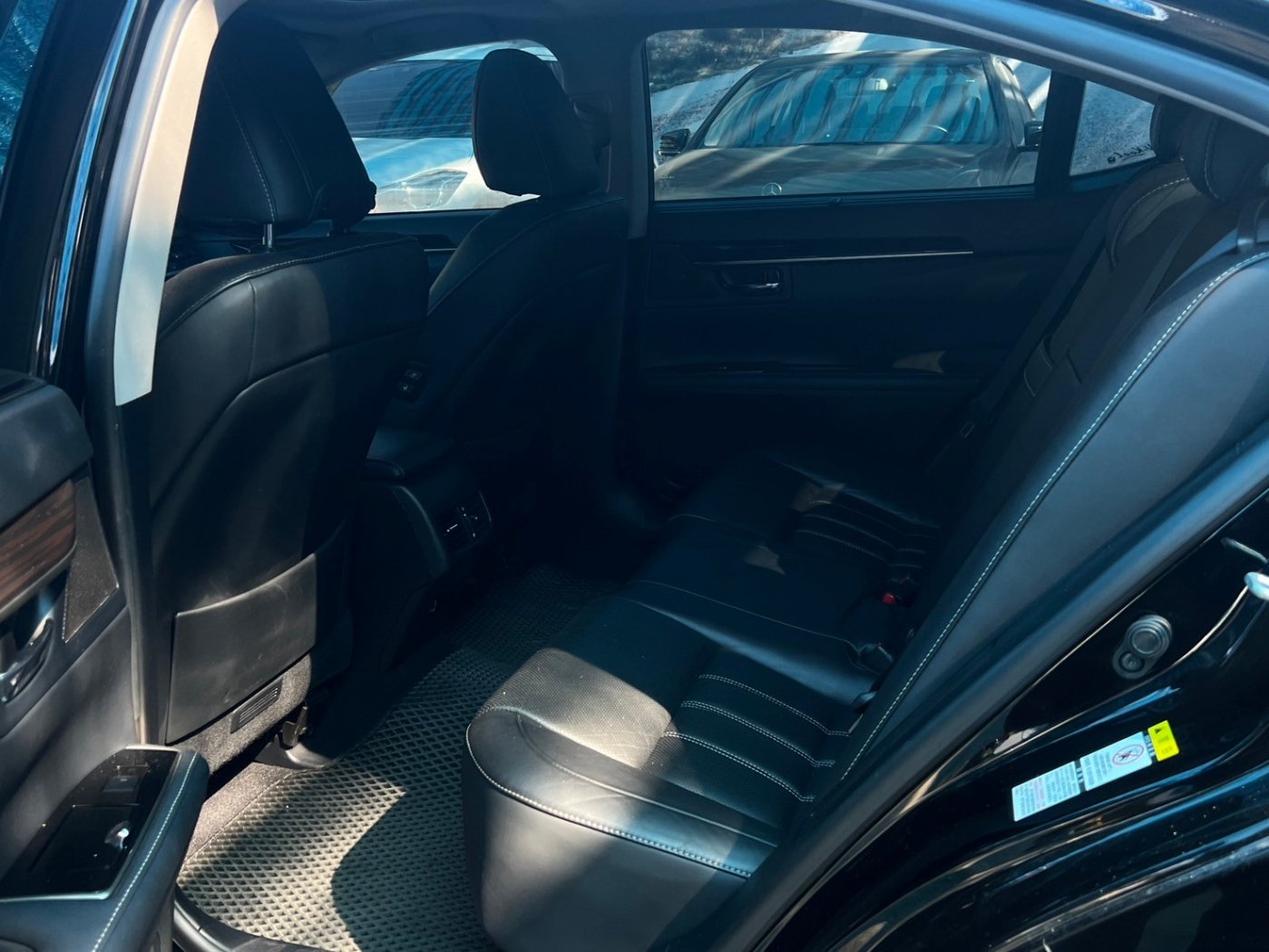 Lexus 凌志 ／ ES 系列 ／ 2017年 ／ 2017年 Lexus ES300h 黑色 油電混合 凌志中古車 ／ 九肇匯元汽車 (台南)