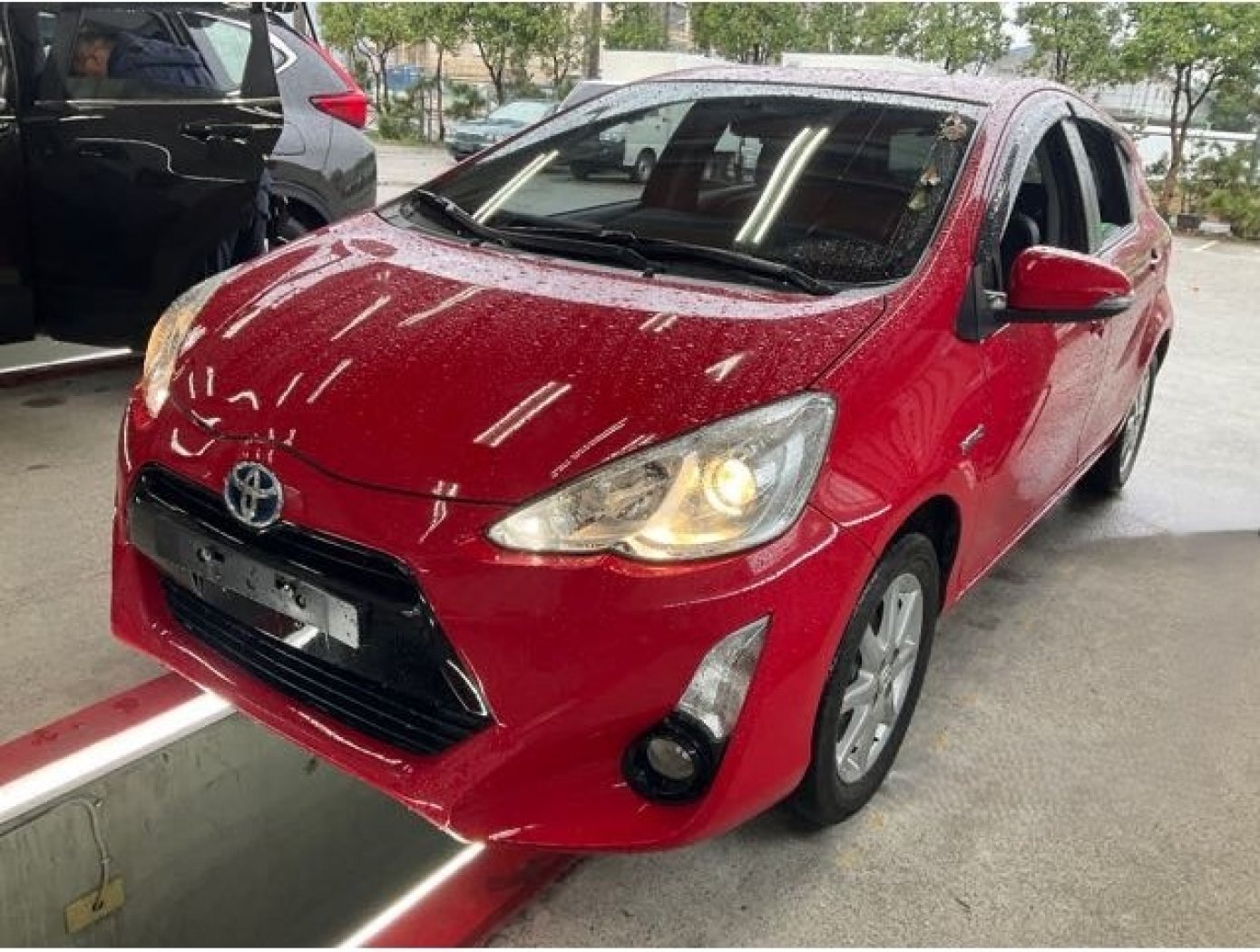 Toyota 豐田/Prius/201609/1497c.c/九肇匯元汽車 (台南)