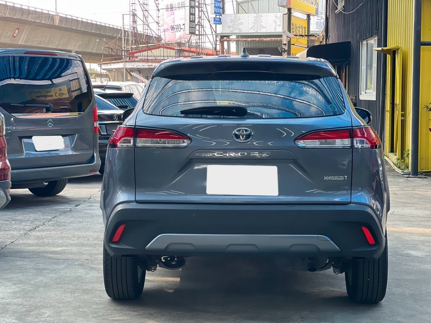 Toyota 豐田 ／ Corolla ／ 2022年 ／ 2022年 Toyota Corolla  Cross  淺藍色 豐田中古車 ／ MG車庫(台南)