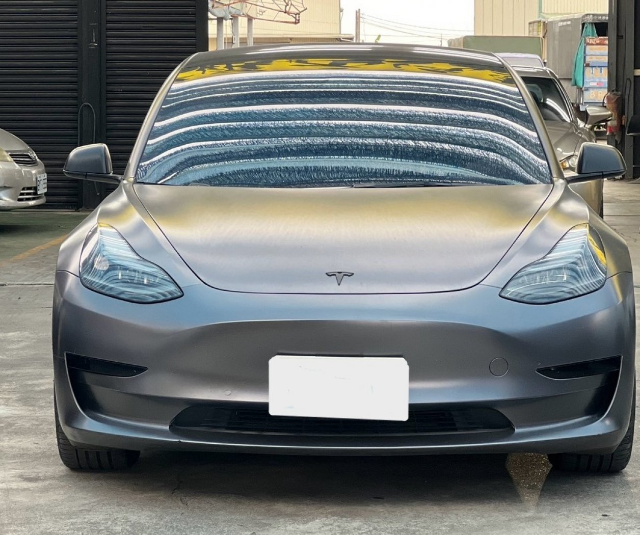 Tesla 特斯拉 ／ Model 3 ／ 2022年 ／ 2022年 Tesla Model 3 灰色 特斯拉中古車 ／ 成交區