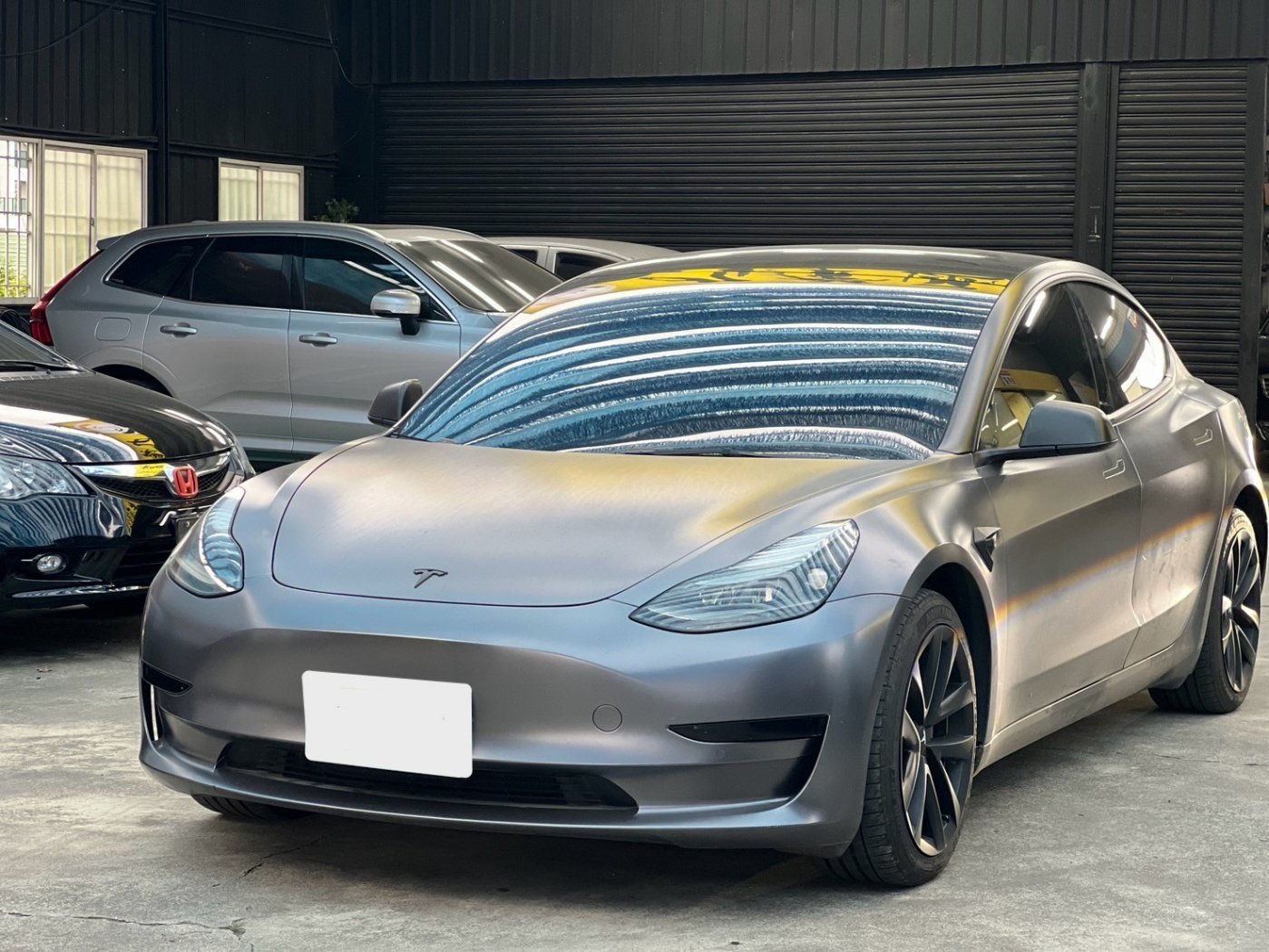 Tesla 特斯拉/Model 3/202204/261c.c/車輛外調中