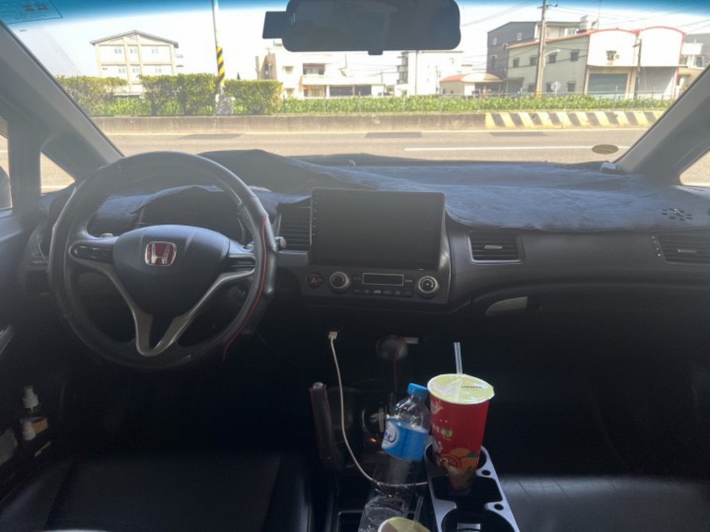 Honda 本田 ／ Civic 喜美 ／ 2011年 ／ 2011年 Honda Civic 黑色 本田中古車 ／ MG車庫(台南)