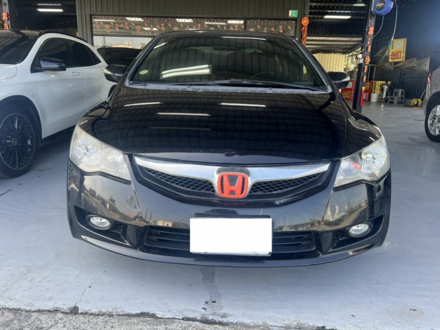 Honda 本田 ／ Civic 喜美 ／ 2011年 ／ 2011年 Honda Civic 黑色 本田中古車 ／ MG車庫(台南)
